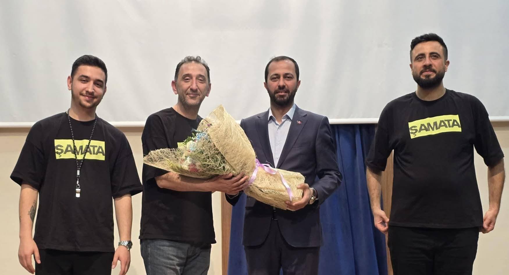 Yayladağı’nda Ramazan Etkinlikleri: Şamata Tiyatro Ekibi Kültür Merkezi’nde Sahne Aldı